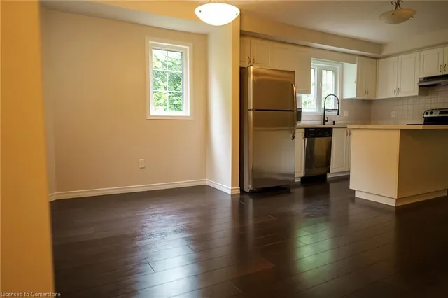 Additional image 19 of 931 Glasgow St Unit 7B