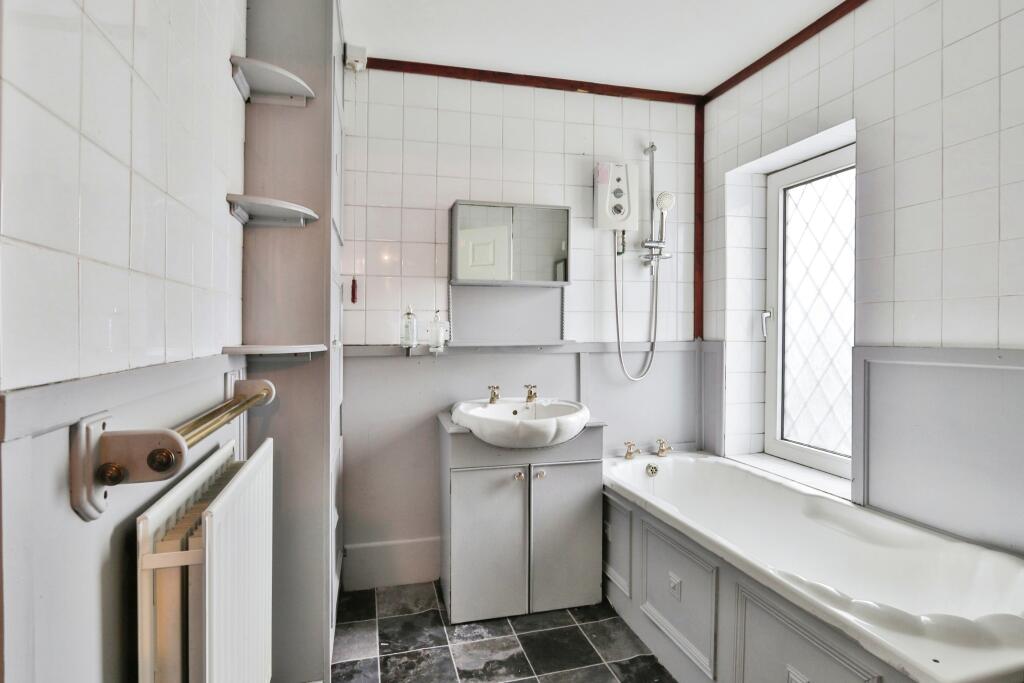 Additional image 8 of Cromwell Road, Poole, BH12