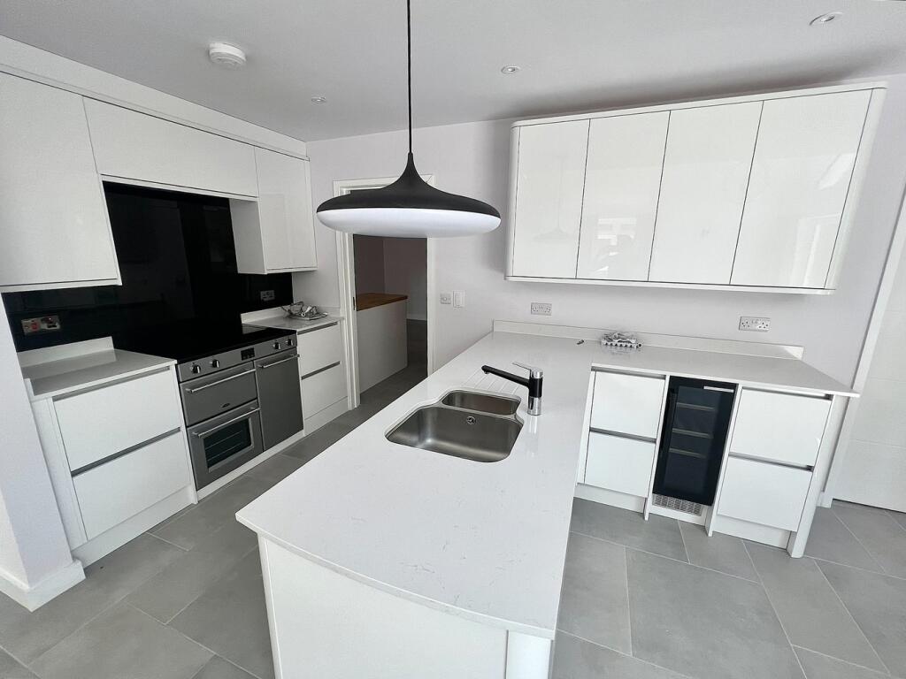 Additional image 27 of Canford Cliffs Road, Poole, BH13