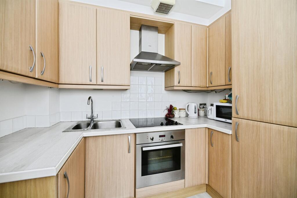 Additional image 10 of Marine Parade, Brighton