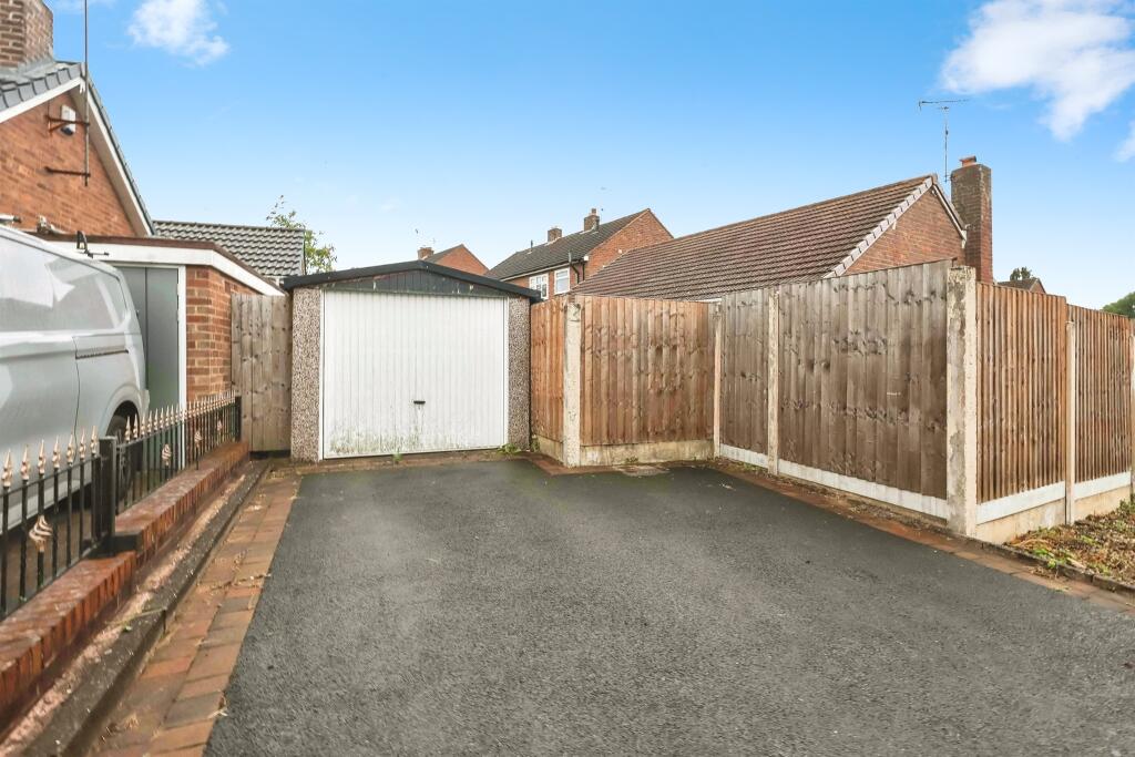 Additional image 9 of Lansdowne Road, Hurst Green, Halesowen