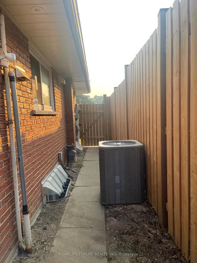 Additional image 36 of 28 Skyridge Rd