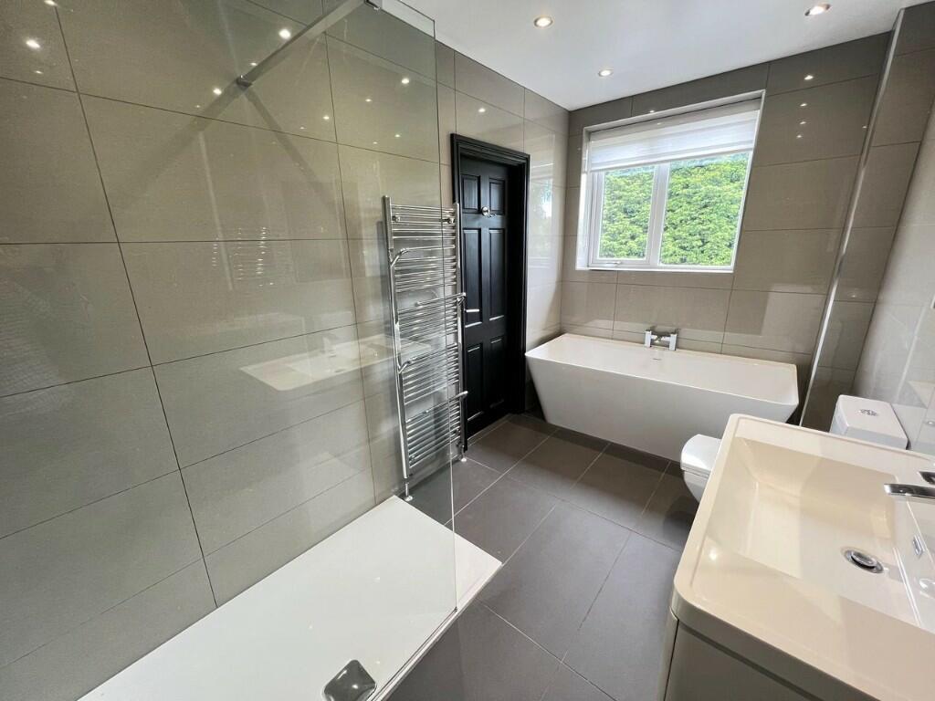Additional image 8 of 11A Toftshaw Fold, Bradford, West Yorkshire, BD4