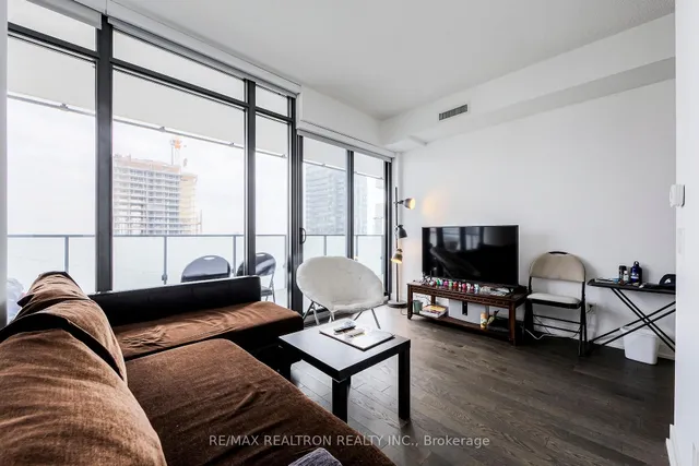 Additional image 7 of 25 Richmond St Unit 3216