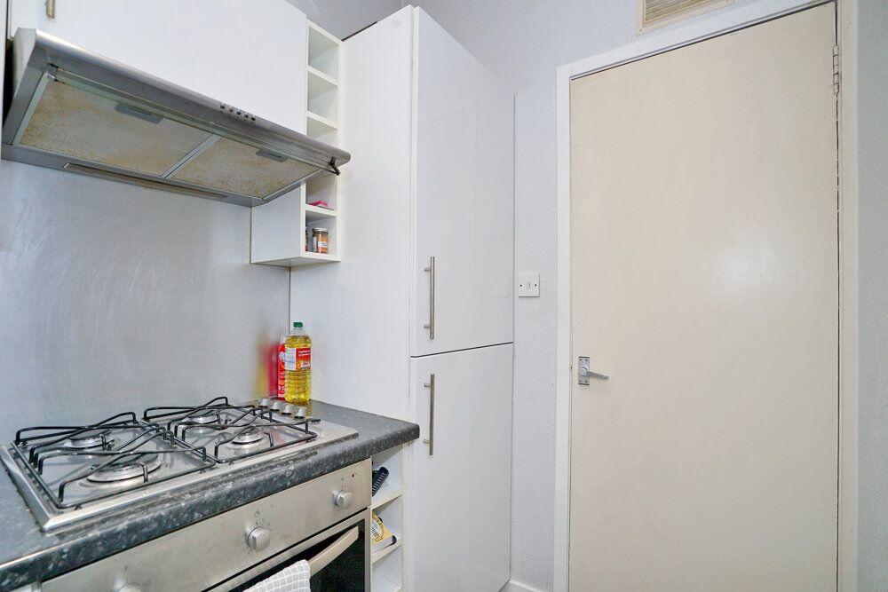 Additional image 5 of G/L, 10 Raeburn Place, Aberdeen, Aberdeenshire, AB25 1PS