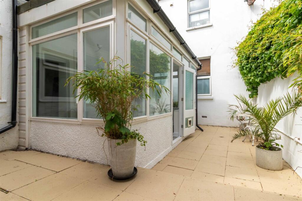 Additional image 10 of Graham Road, Worthing