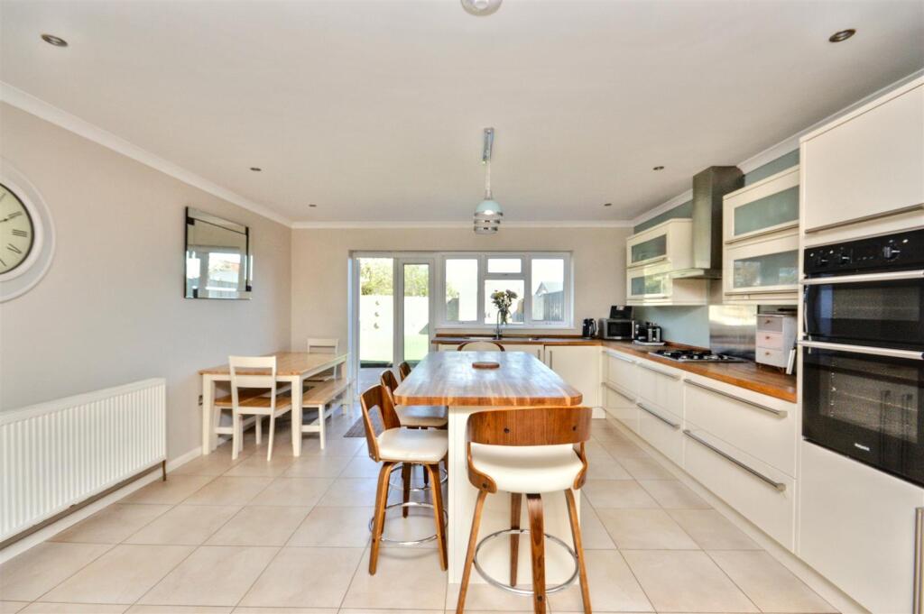 Additional image 13 of Huggetts Lane, Eastbourne