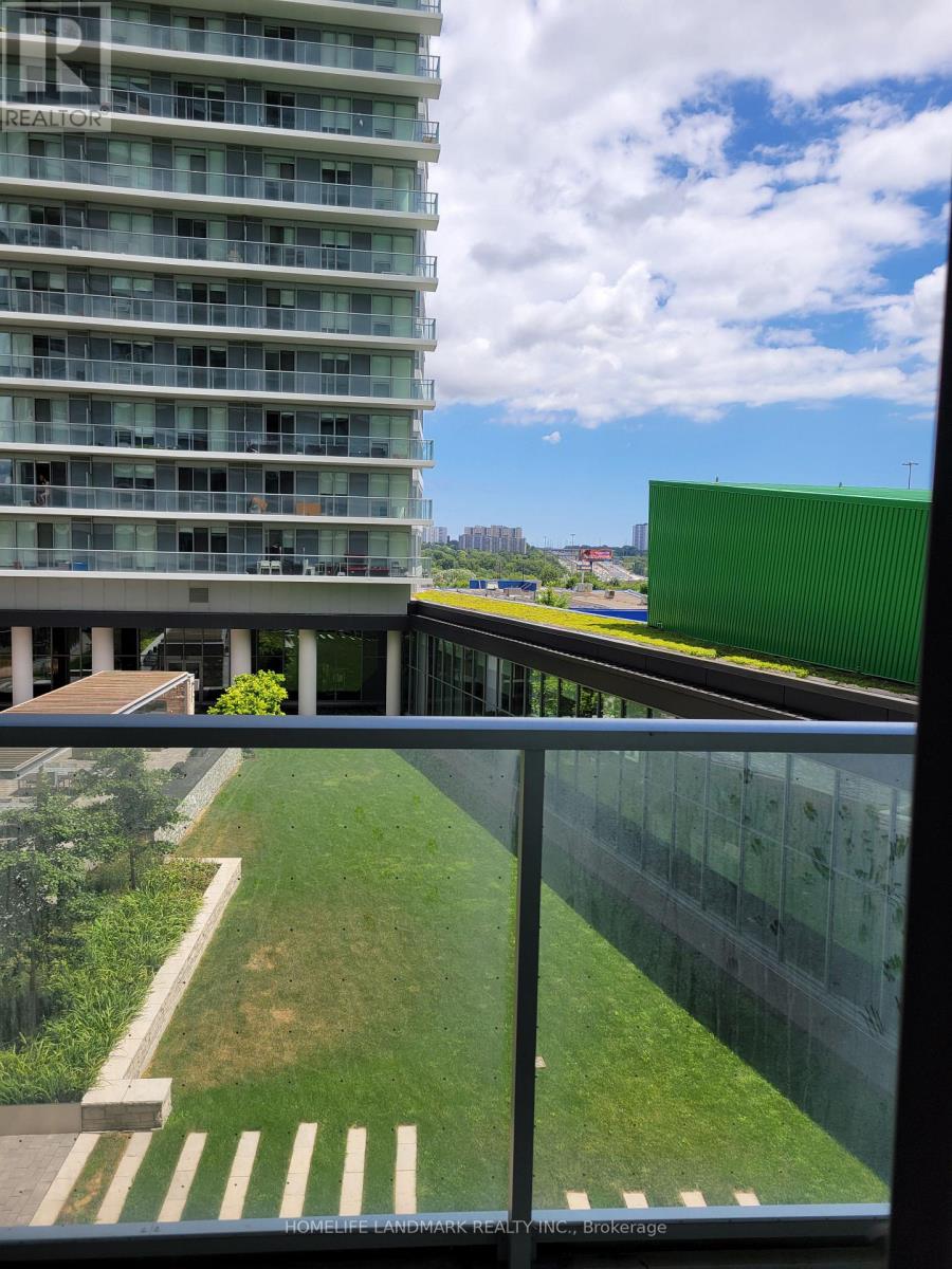 208 - 115 MCMAHON DRIVE|Toronto (Bayview Village), Ontario M2K0E3