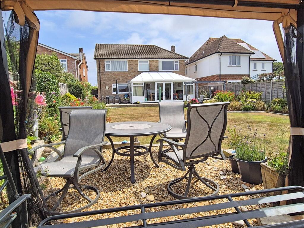 Additional image 20 of High Ridge Crescent, New Milton, Hampshire, BH25