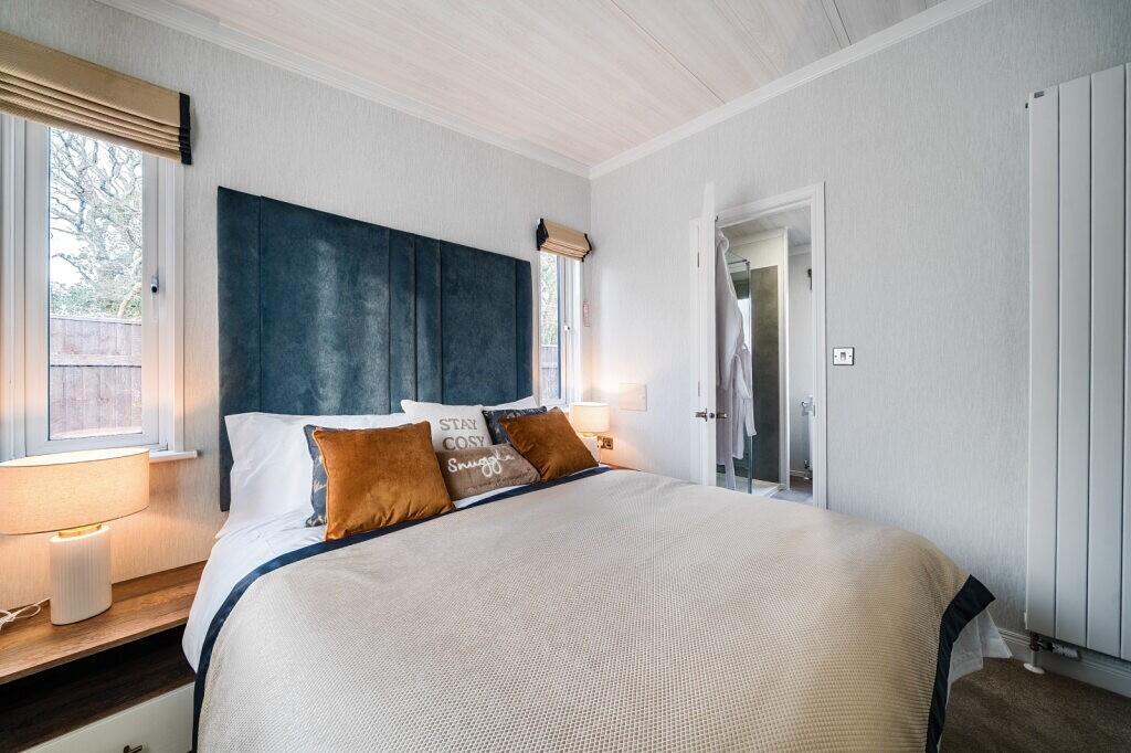 Additional image 8 of Horton Road,
Three legged Cross, Wimborne,
Dorset,
BH21 6SD