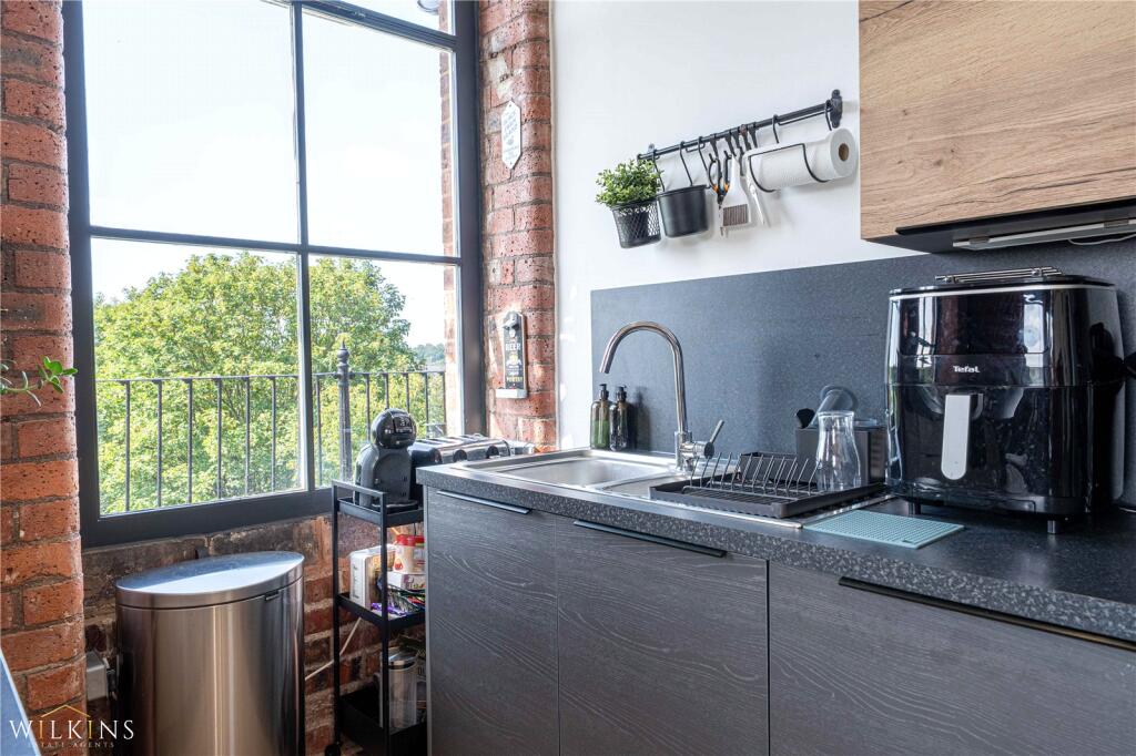 Additional image 9 of Tolson Court, Fazeley, Tamworth, Staffordshire, B78