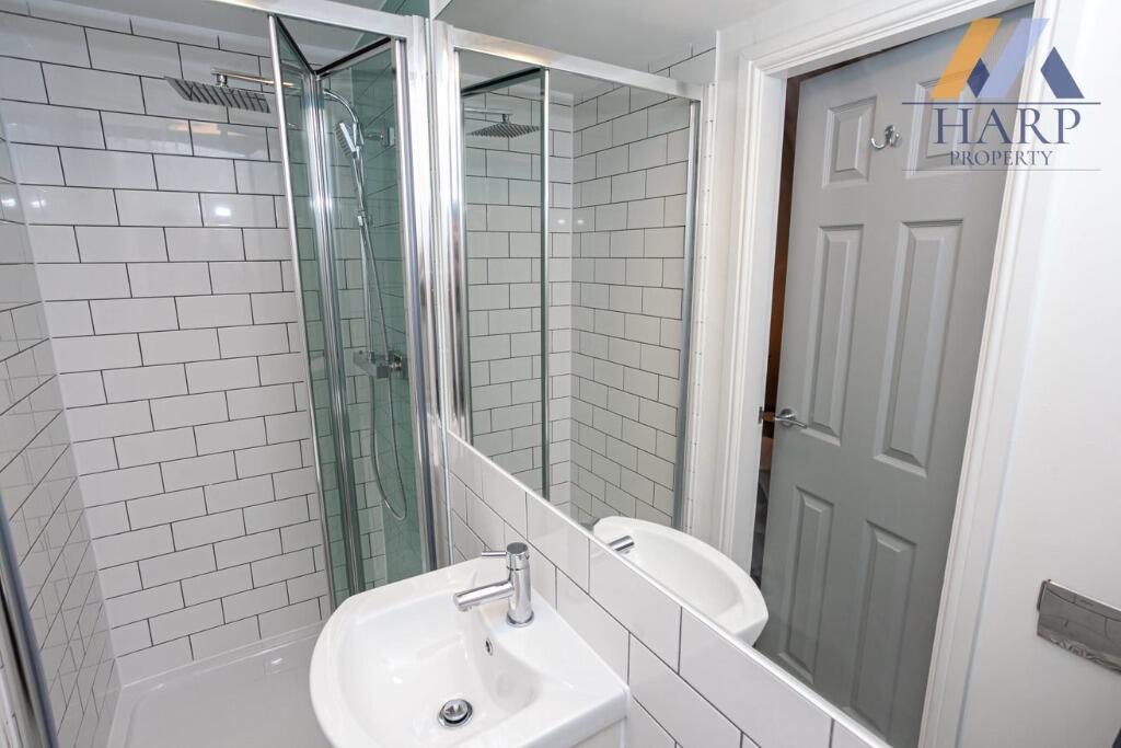 Additional image 3 of Tottington Road, Bury, BL8