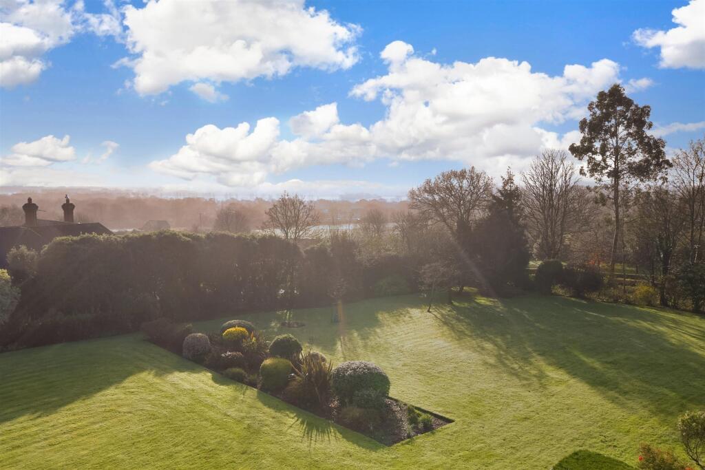 Property image for Crossbush, Arundel, West Sussex