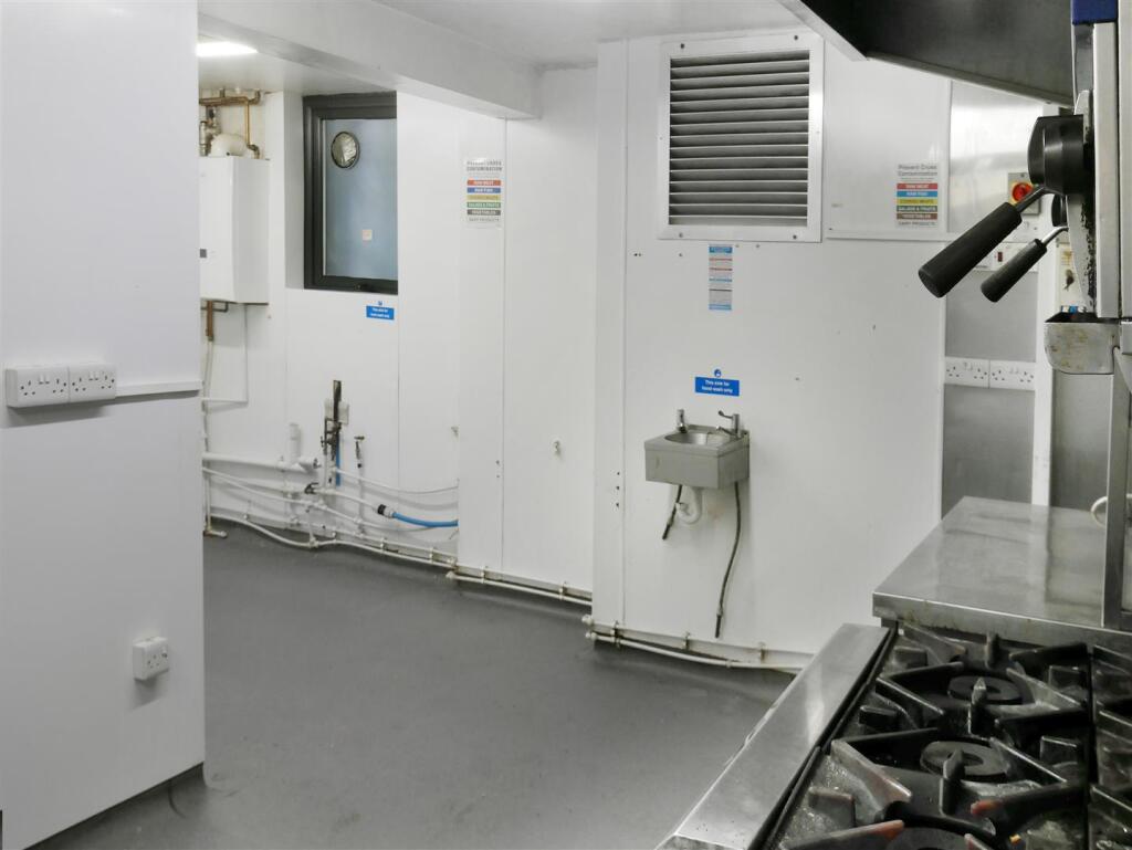 Additional image 16 of Tarrant Street, Arundel