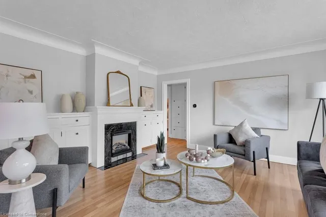 Additional image 6 of 196 Patricia Ave