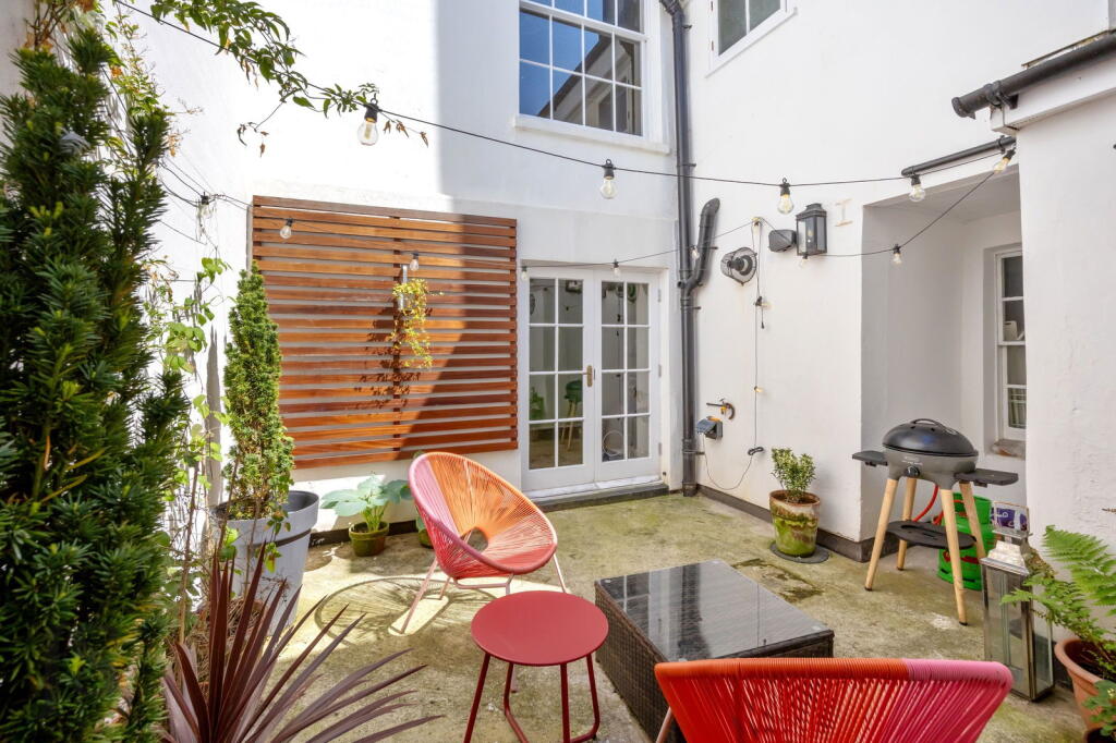 Additional image 29 of Liverpool Terrace, Worthing, BN11