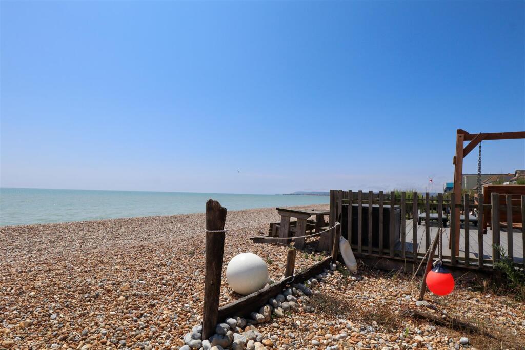 Additional image 23 of Coast Road, Pevensey Bay, Pevensey