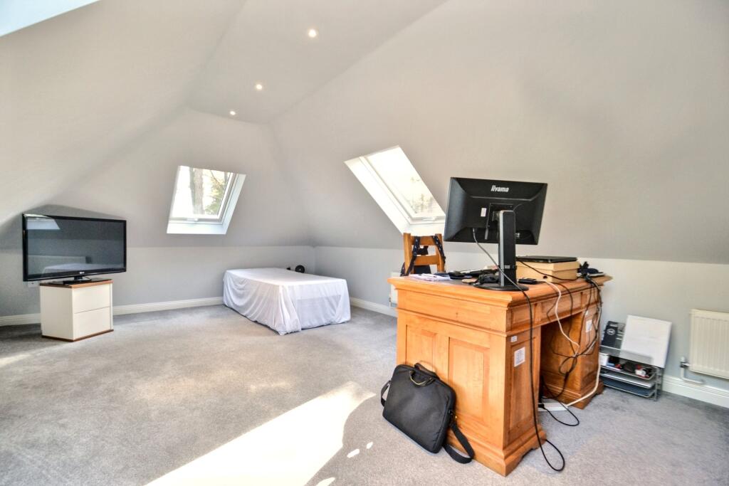 Additional image 24 of Broadstone