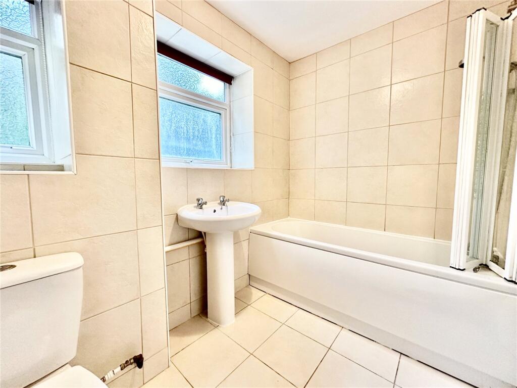 Additional image 6 of Pencraig, 40 Lindsay Road, Poole, BH13