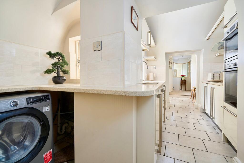 Additional image 9 of Royal Crescent, Bath, BA1