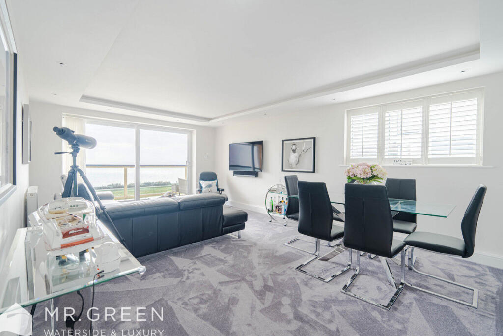 Additional image 5 of Cliff Lodge, 5 Boscombe Overcliff Drive, Bournemouth, BH5 1JB