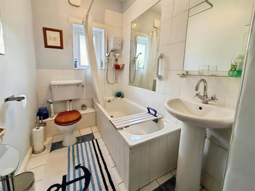 Additional image 8 of Bolton Road, Bradford, BD3 0ND