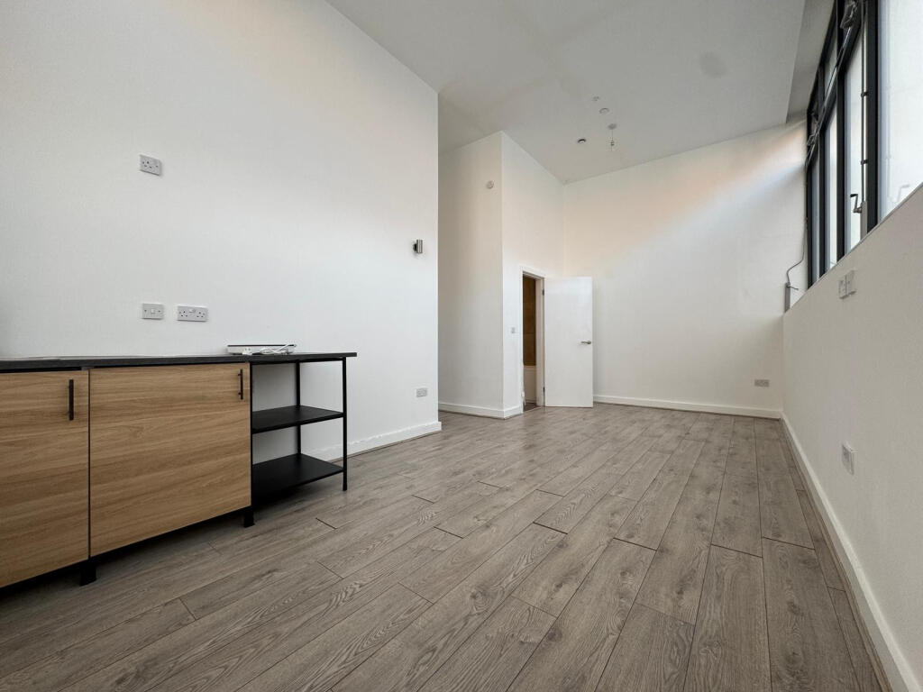 21 Silver Street, Bury, Lancashire, BL9