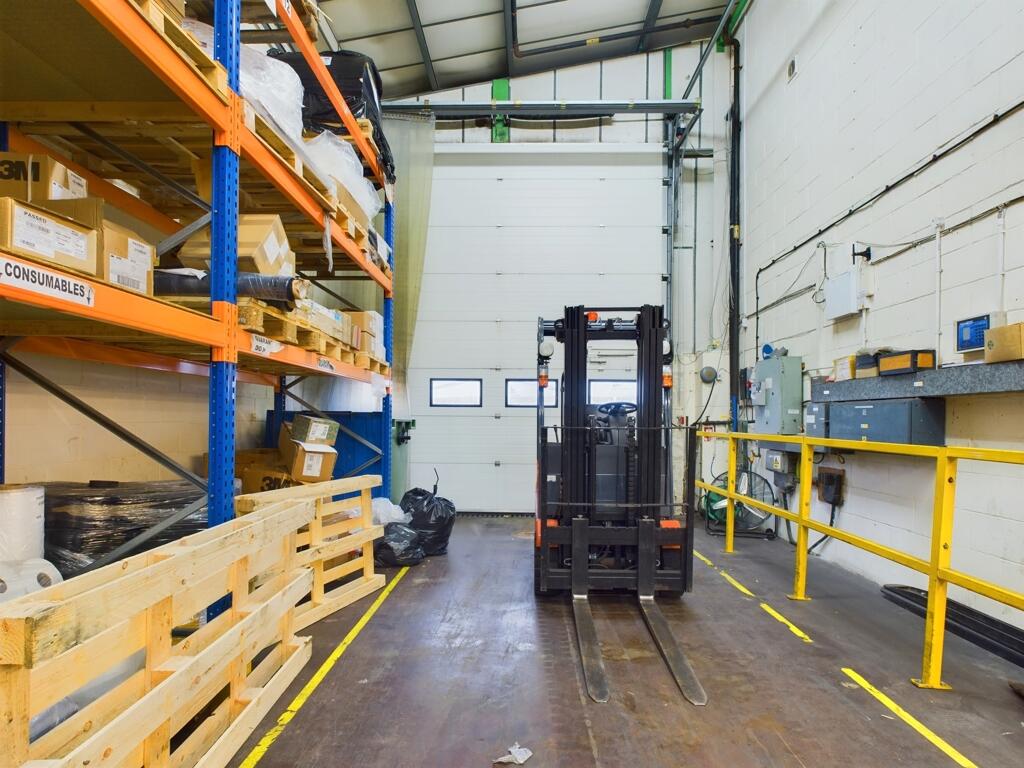 Additional image 4 of Unit 1, Aspen Court, 87 Marlborough Road, Lancing Business Park, Lancing, West Sussex, BN15 8UN