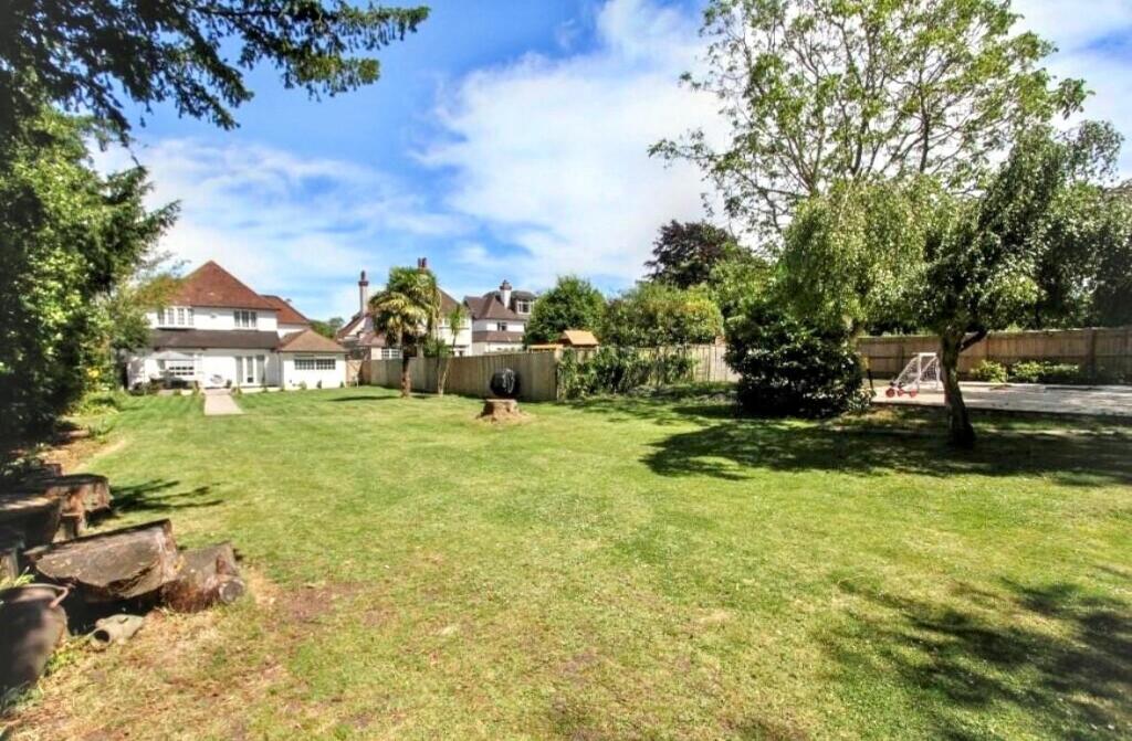 Additional image 17 of Kings Drive, Eastbourne