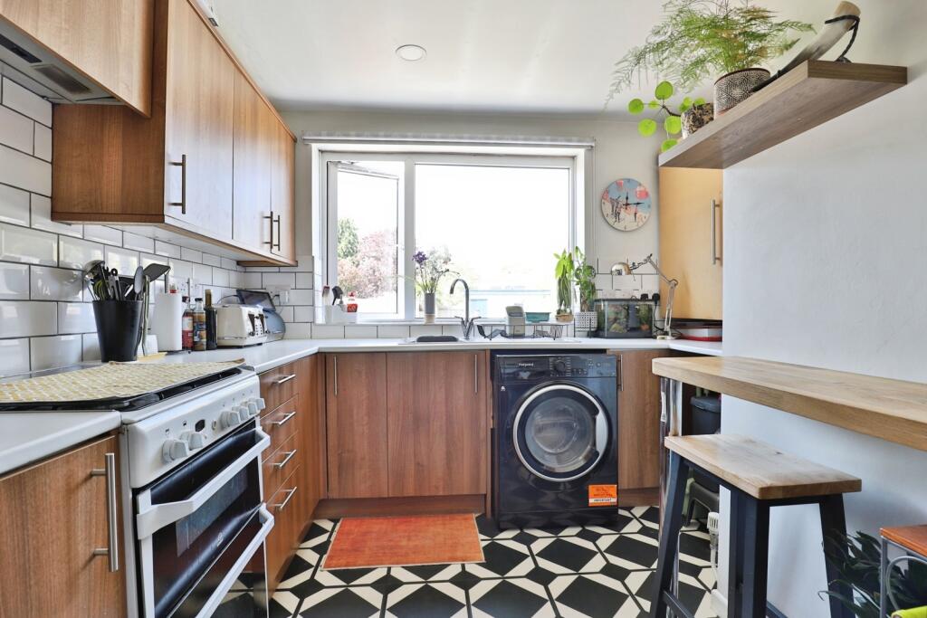 Additional image 4 of Ensbury Avenue, BOURNEMOUTH, Dorset, BH10