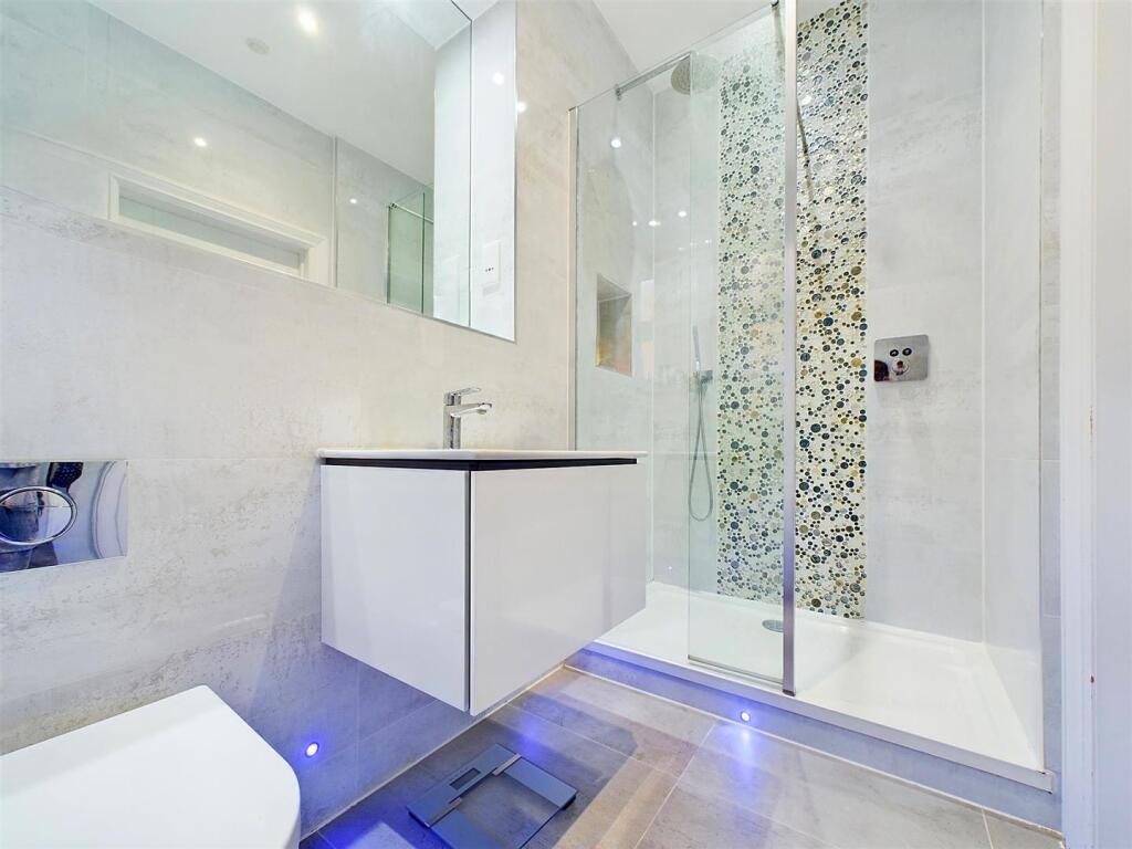 Additional image 19 of Grand Avenue, Bournemouth