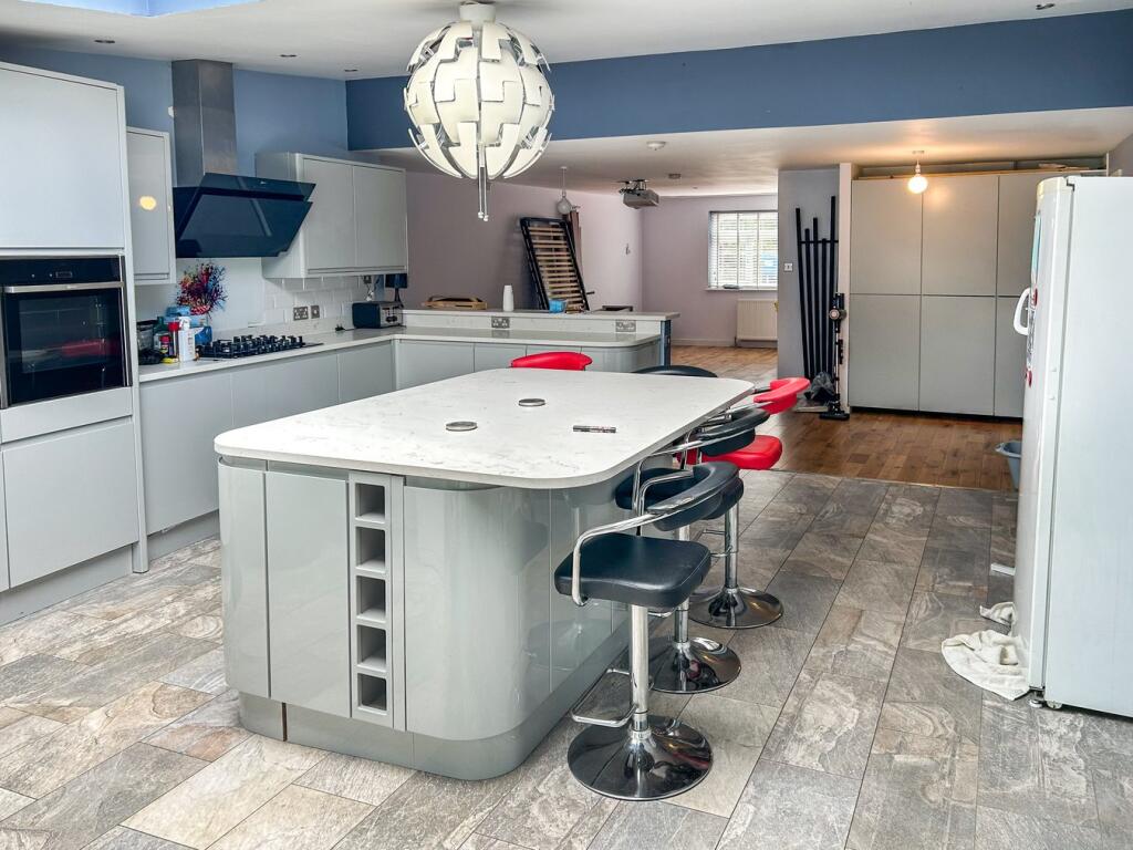 Additional image 22 of Hollybush Lane, Welwyn Garden City, AL7