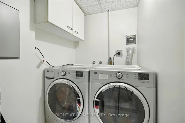 Additional image 13 of 38 Elm St Unit 1803
