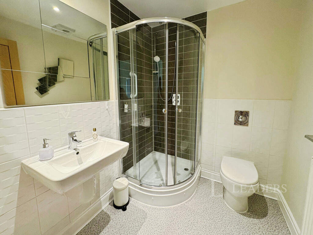 Additional image 9 of Pinnacle House