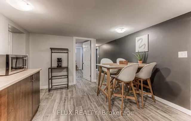 Additional image 17 of 98 Harber Ave