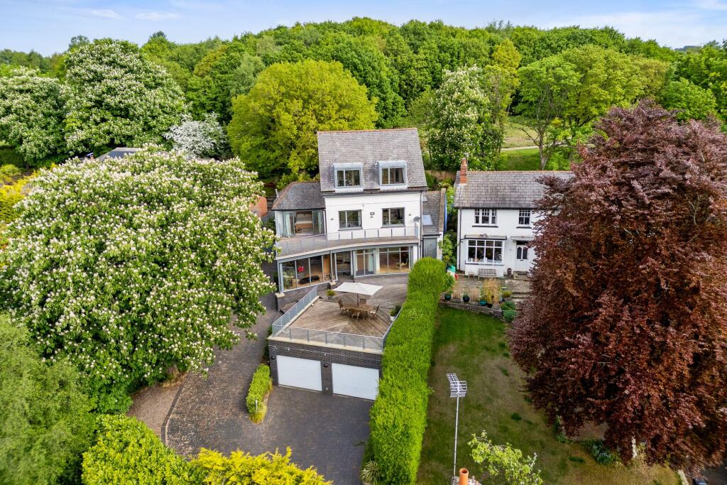 Additional image 5 of Croft House, Princess Road, Lostock – Stunning 7-Bed Home with Views Over Bolton Golf Course