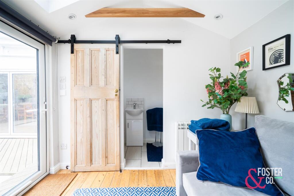 Additional image 38 of Surrenden Crescent, Brighton