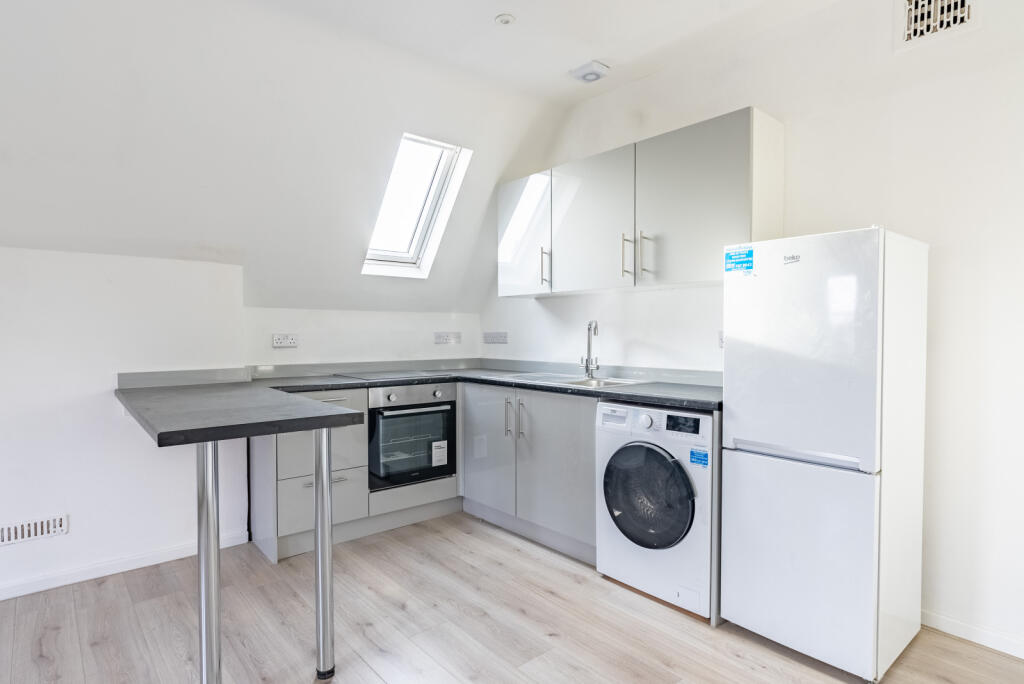 Additional image 11 of Upper Lattimore Road, St. Albans, Hertfordshire, AL1