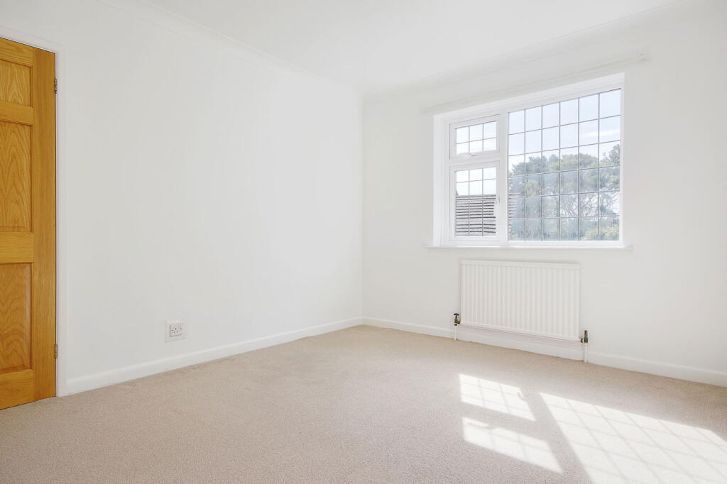 Additional image 31 of Queens Park, Bournemouth