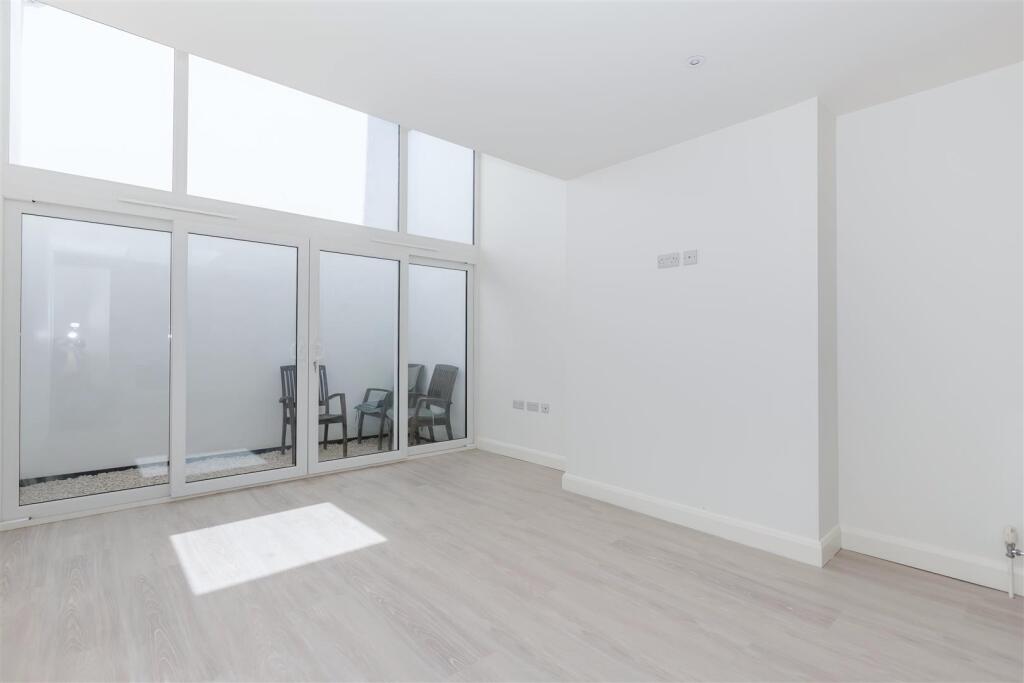 Additional image 8 of Northcourt Road, Worthing