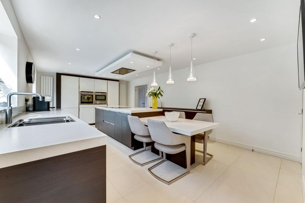 Additional image 19 of Bradshaw Hall Drive, Bolton, BL2