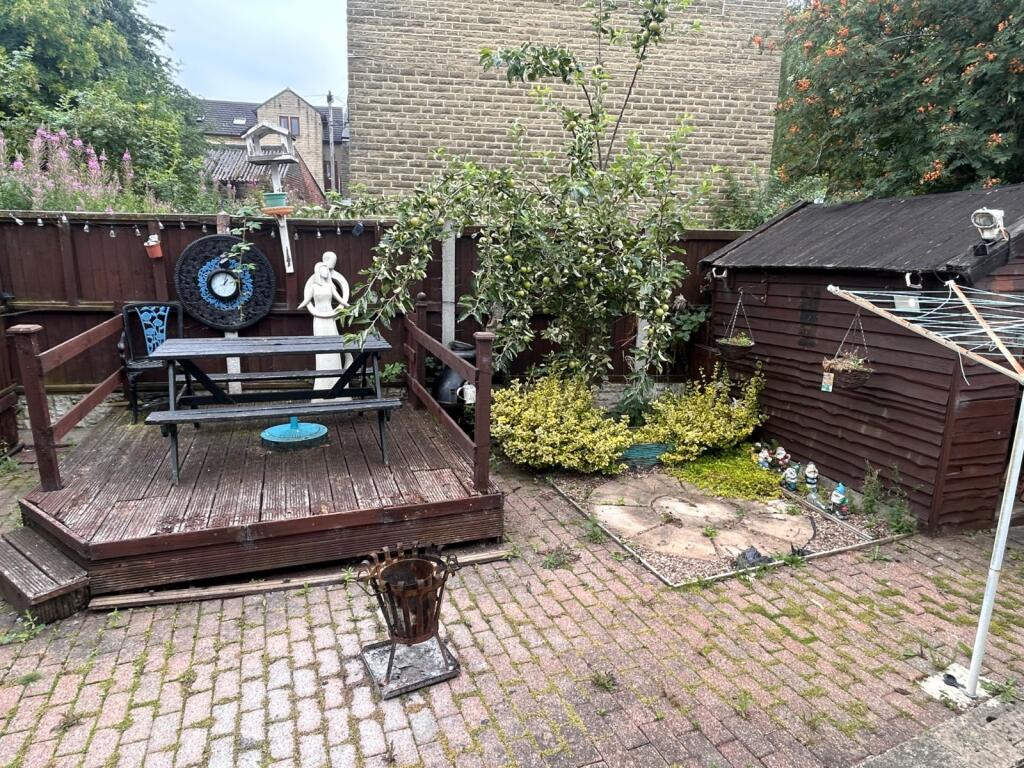 Additional image 11 of Tennis Avenue, Tong Street, Bradford, West Yorkshire, BD4