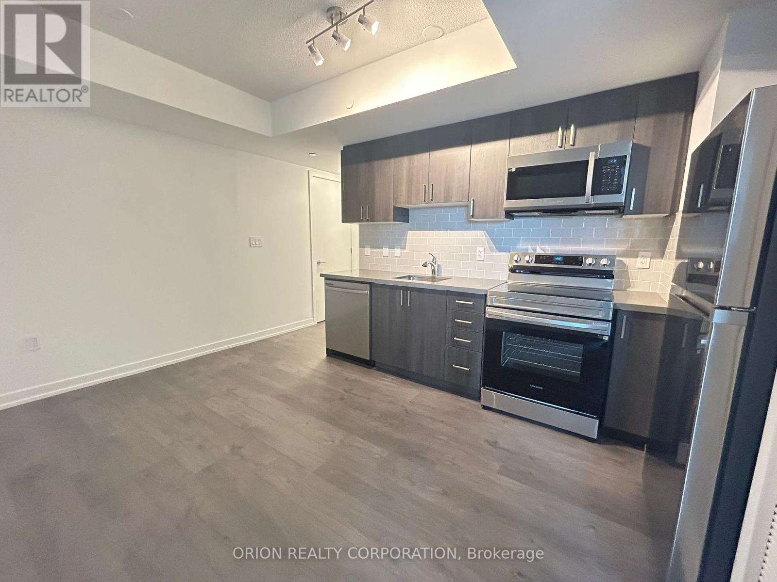 427 - 556 MARLEE AVENUE|Toronto (Yorkdale-Glen Park), Ontario M6B0B1