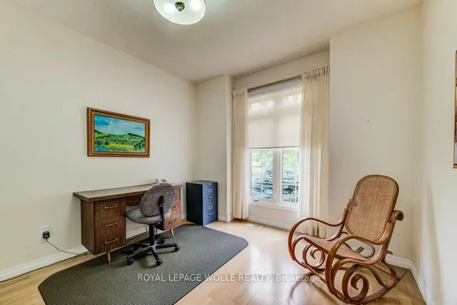 Additional image 5 of 165 Chandos Dr Unit 3