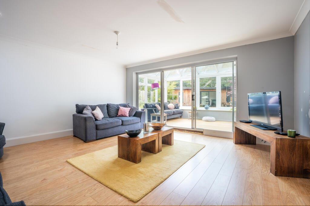 Additional image 10 of East Avenue, Talbot Woods, Bournemouth, Dorset, BH3