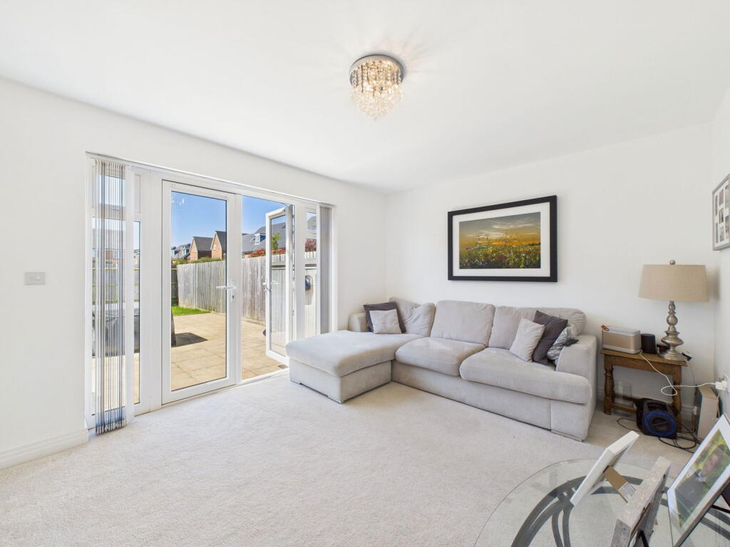 Additional image 2 of Viburnum Chase, Angmering, Littlehampton, BN16