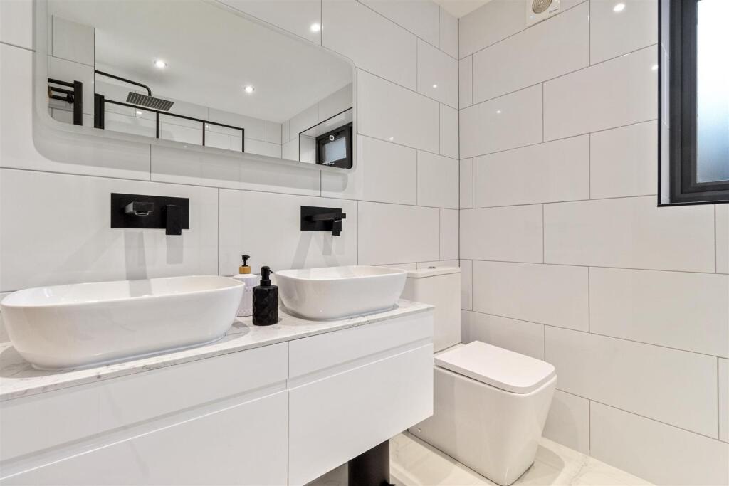 Additional image 16 of Maytree Close, Angmering, Littlehampton