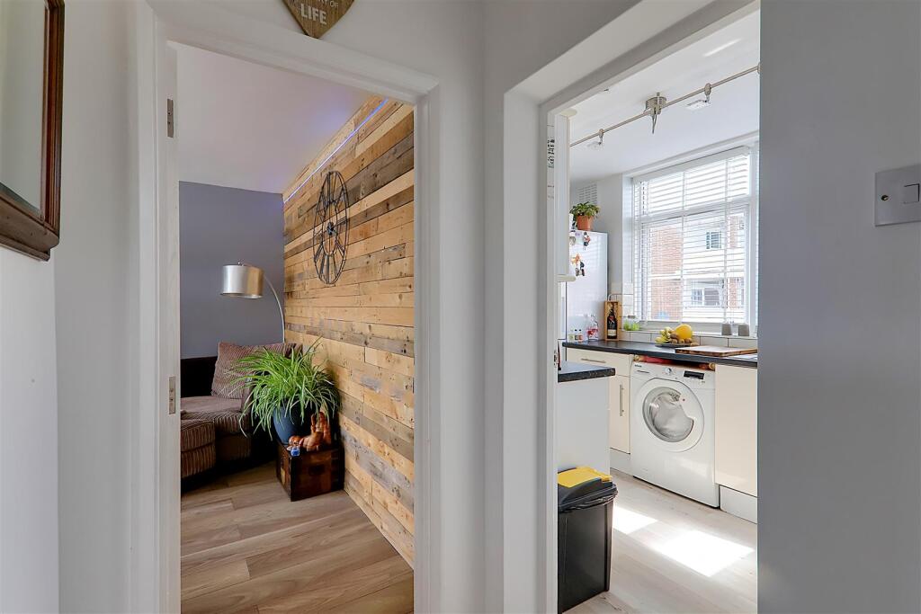 Additional image 4 of Broadwater Boulevard Flats, Broadwater, Worthing