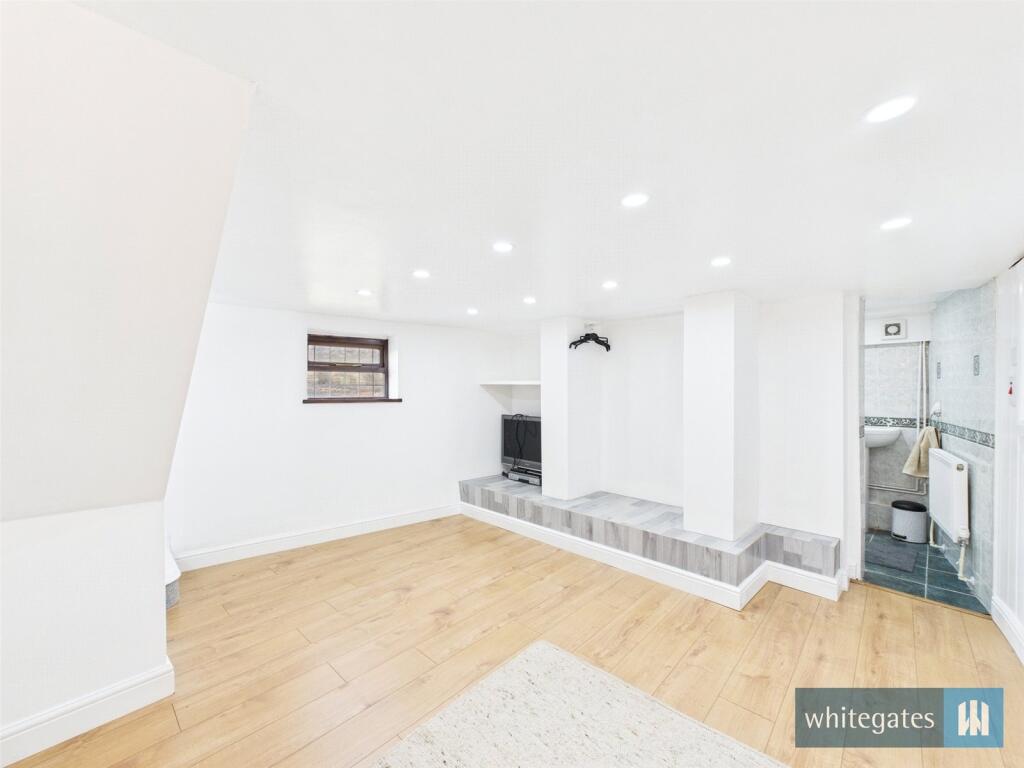 Additional image 4 of Smiddles Lane, Bradford, West Yorkshire, BD5