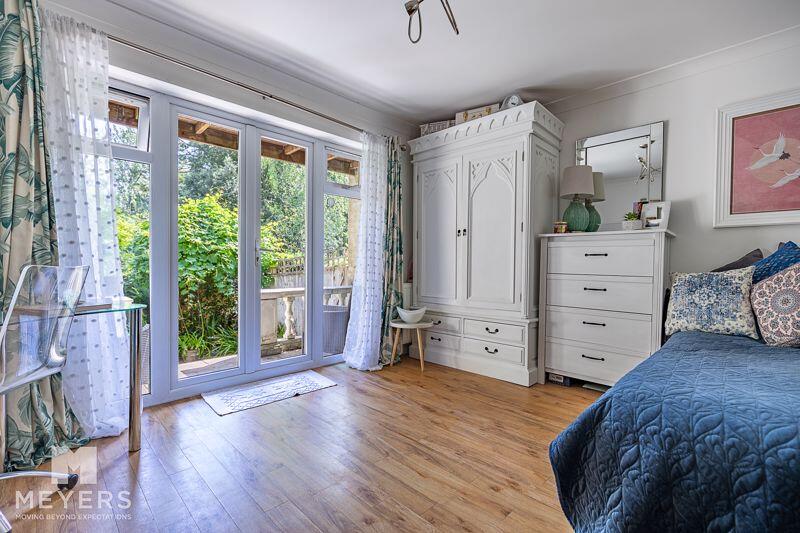 Additional image 5 of Bourne Banks, 20 Branksome Wood Road, Bournemouth, BH4